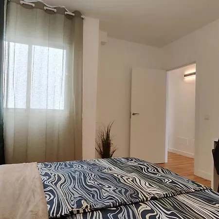 La Pinta Apartment,